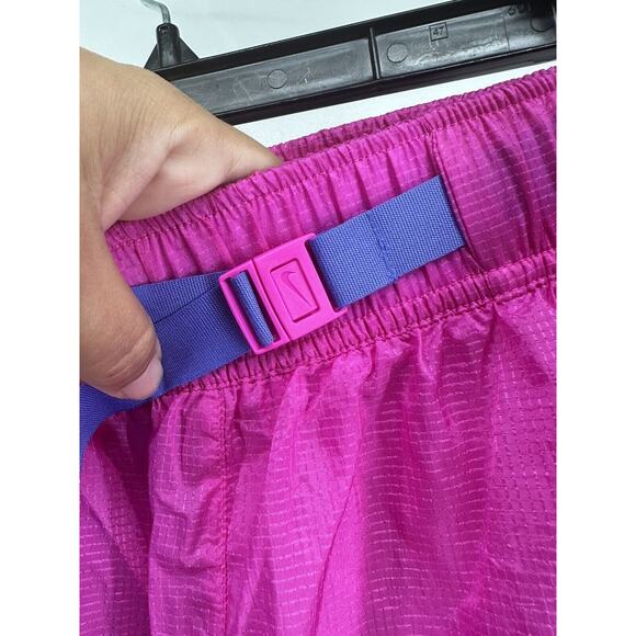 Nike CJ2429 601 Icon Clash Running Shorts Fire Pink Size‎ XL Brand New - Picture 10 of 14